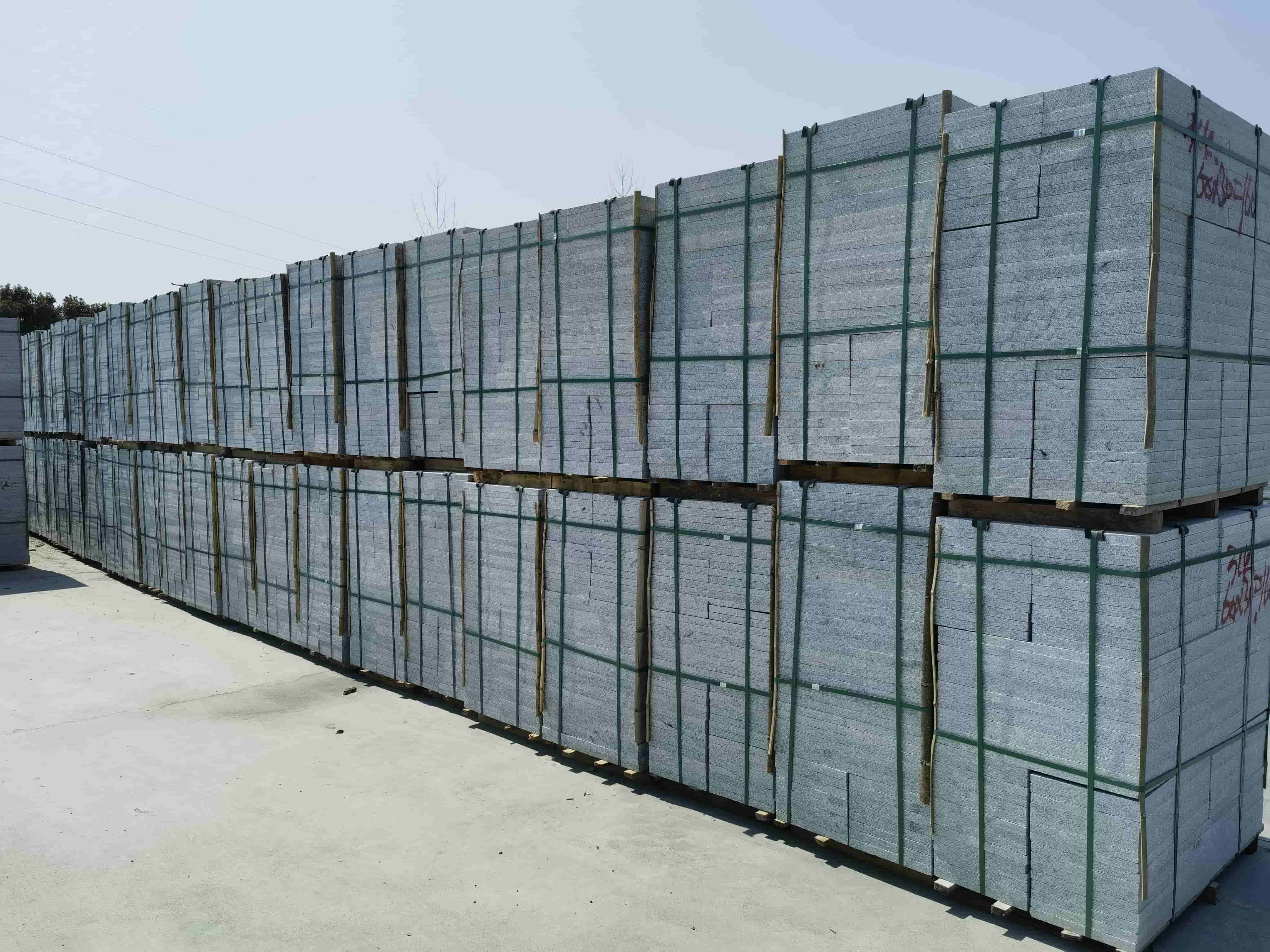 三沙芝麻白火烧300*600处理价：3公分23元，5公分28元