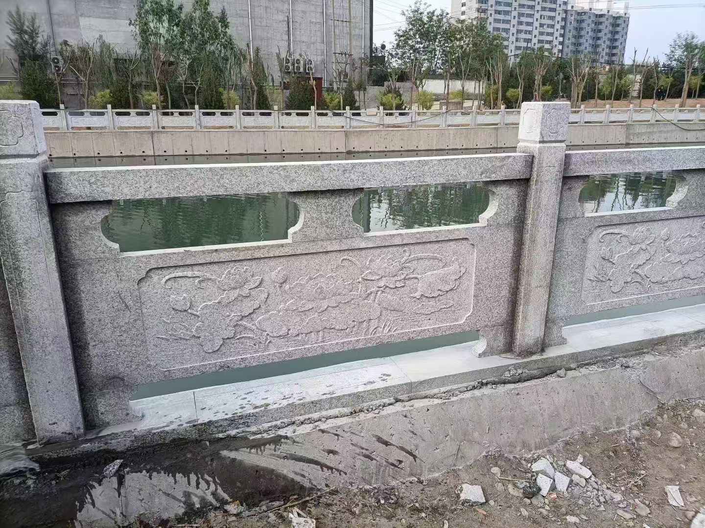 三沙 芙蓉白大花桥梁、河道，石材栏杆、围栏、护栏