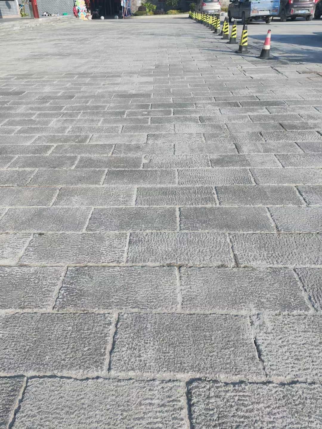 三沙仿古石铺装效果
