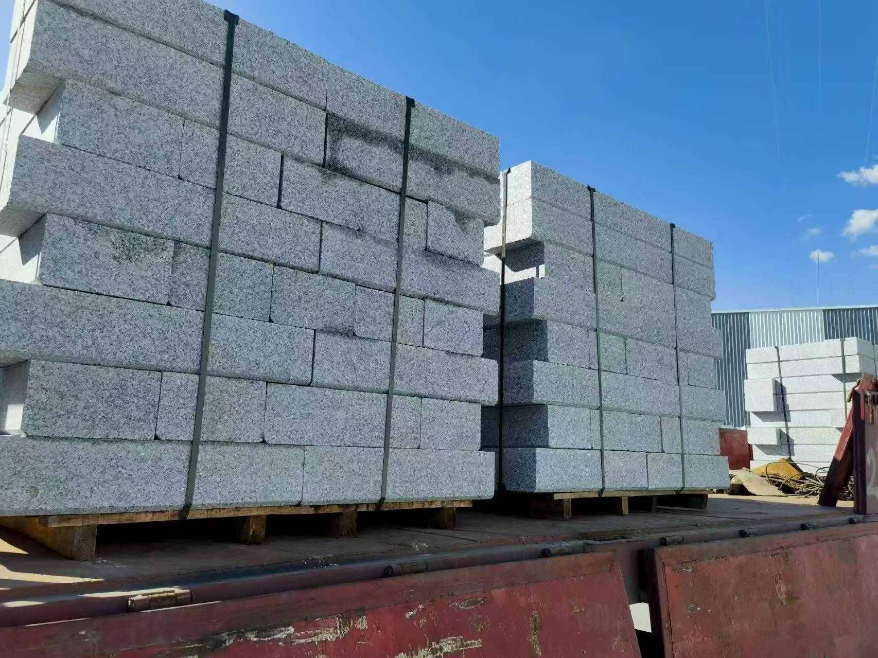 三沙 路沿石装车出货